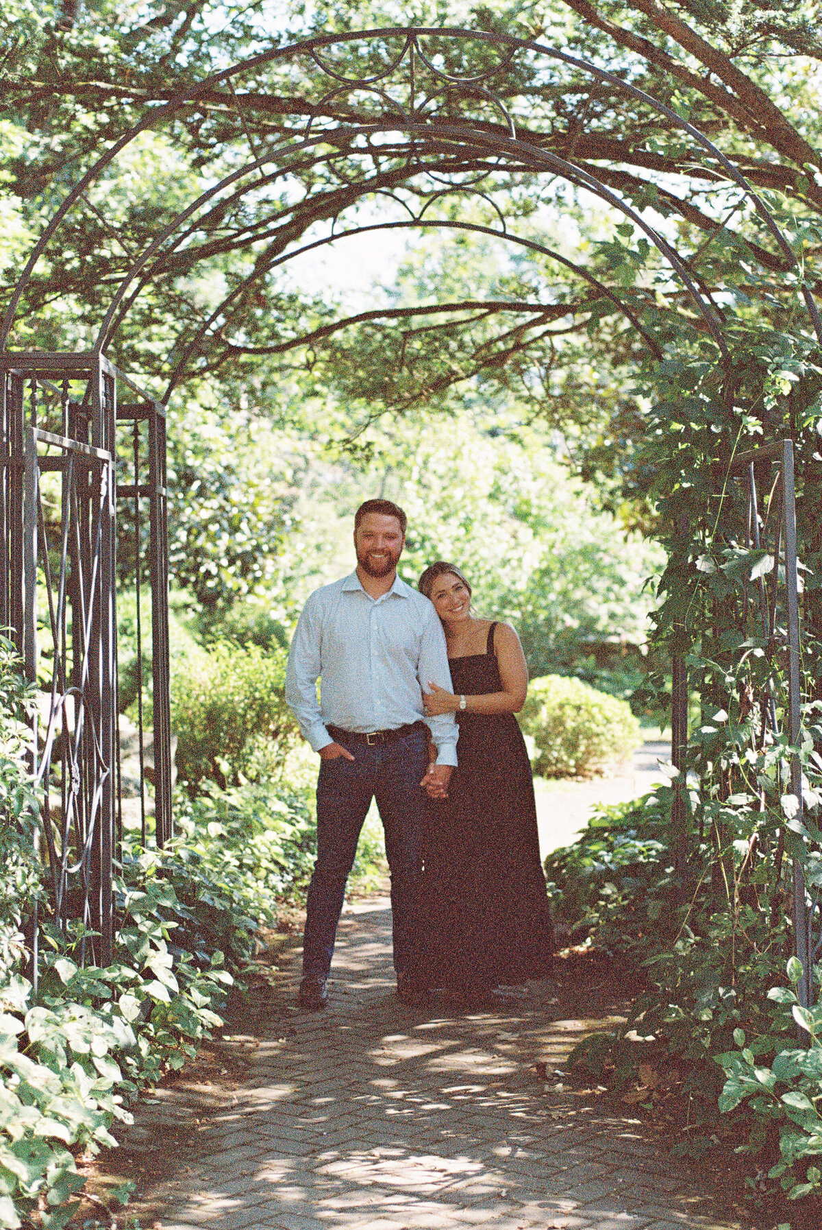 Lisa-Blanche-Photography-Lauren&Connor-FILM-25