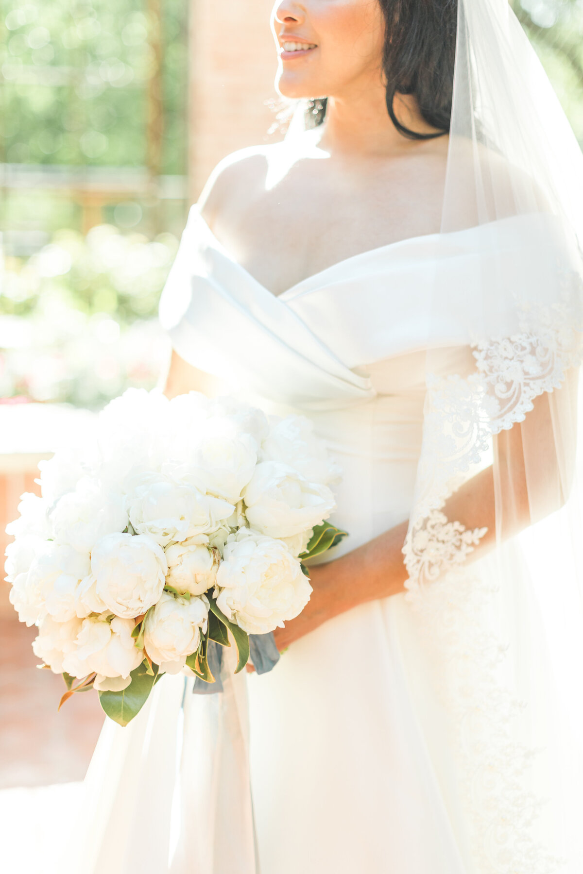 White peony bouquet by Eden's Echo San Antonio Wedding Florist