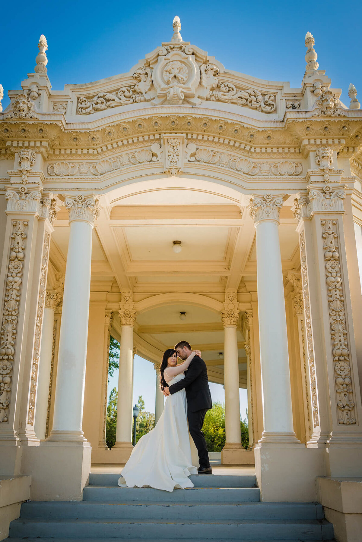 san-diego-elopement-balboa-park-romantic-pavilion-portrait