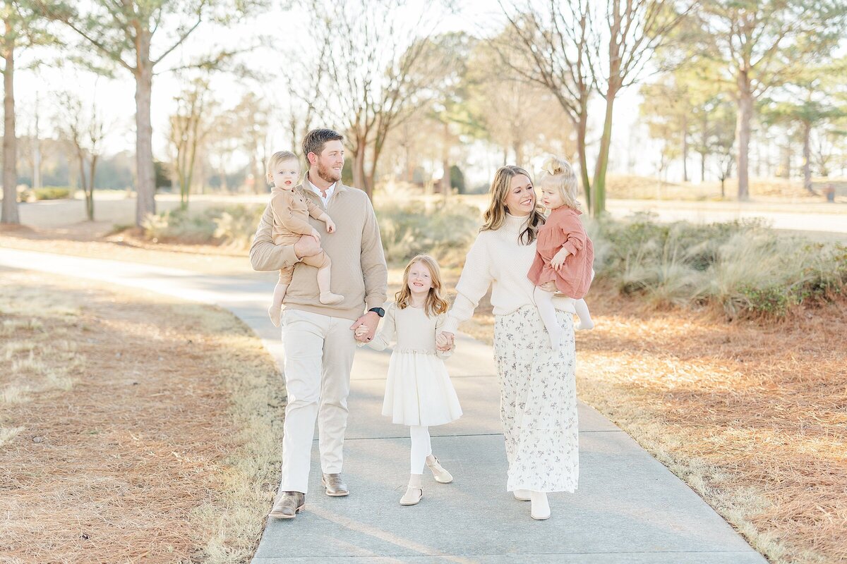 family photos with toddler twins and big sisters with parents