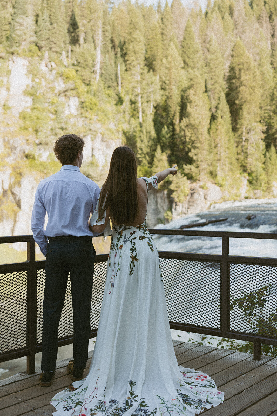tanya-davids-photo-film-mesa-falls-yellowstone-rexburg-island-park-destination-storytelling-documentary-wedding-elopement-phototgrapher-idaho-21