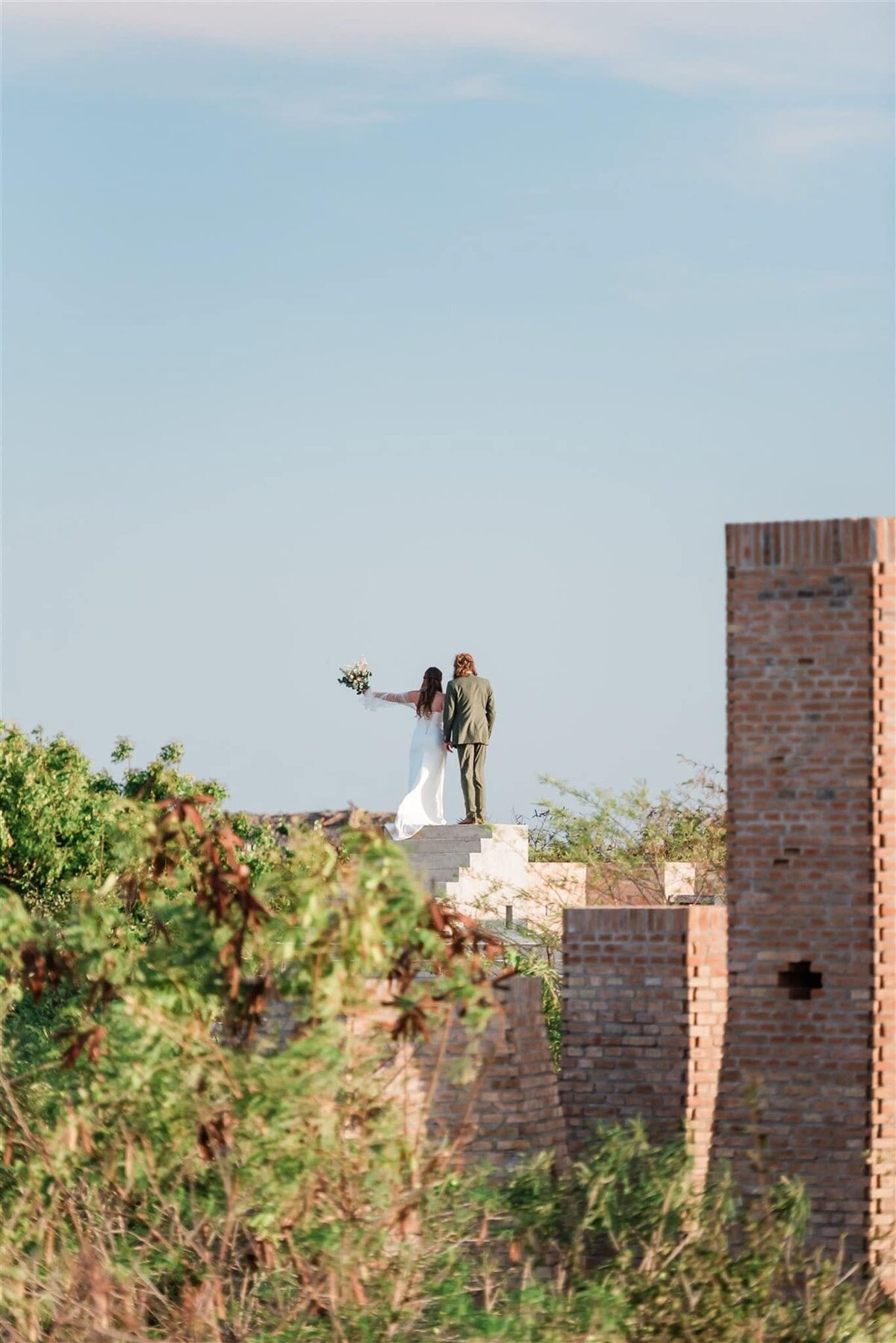 Luxury-Elopement-Wedding-Photographer-for-High-End-Puerto-Escondido-Destination-Elopements-Soul-and-Sky-Weddings-15