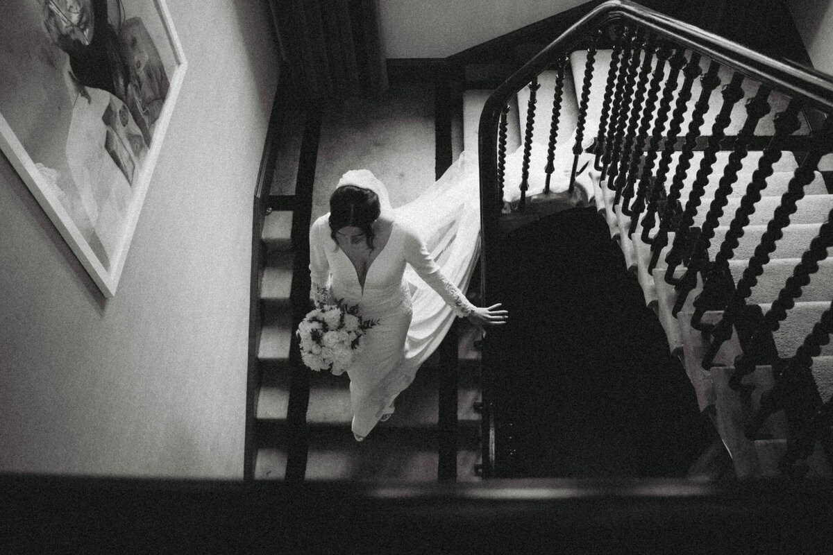 Nicola-Campbell-Timeless-Wedding-Photographer-Scotland-Carlowrie-Castle-Natalie&Scott-472