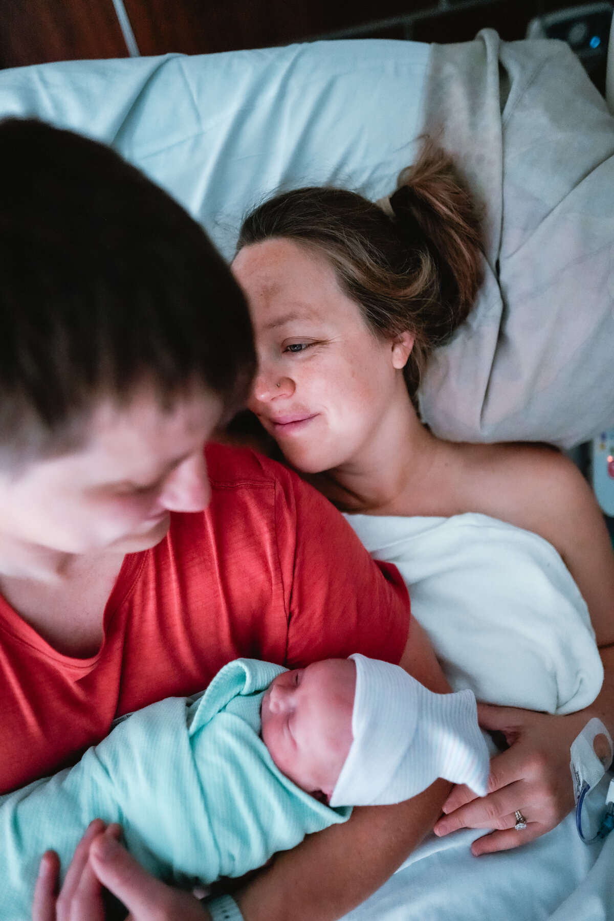 ElizabethPriniskiMadisondoulabirthPhotographerNicciBirth-378