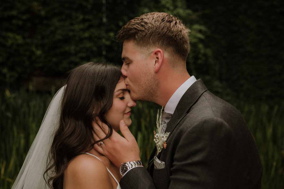 cristina-james-wedding-king-the-manor-summer-4