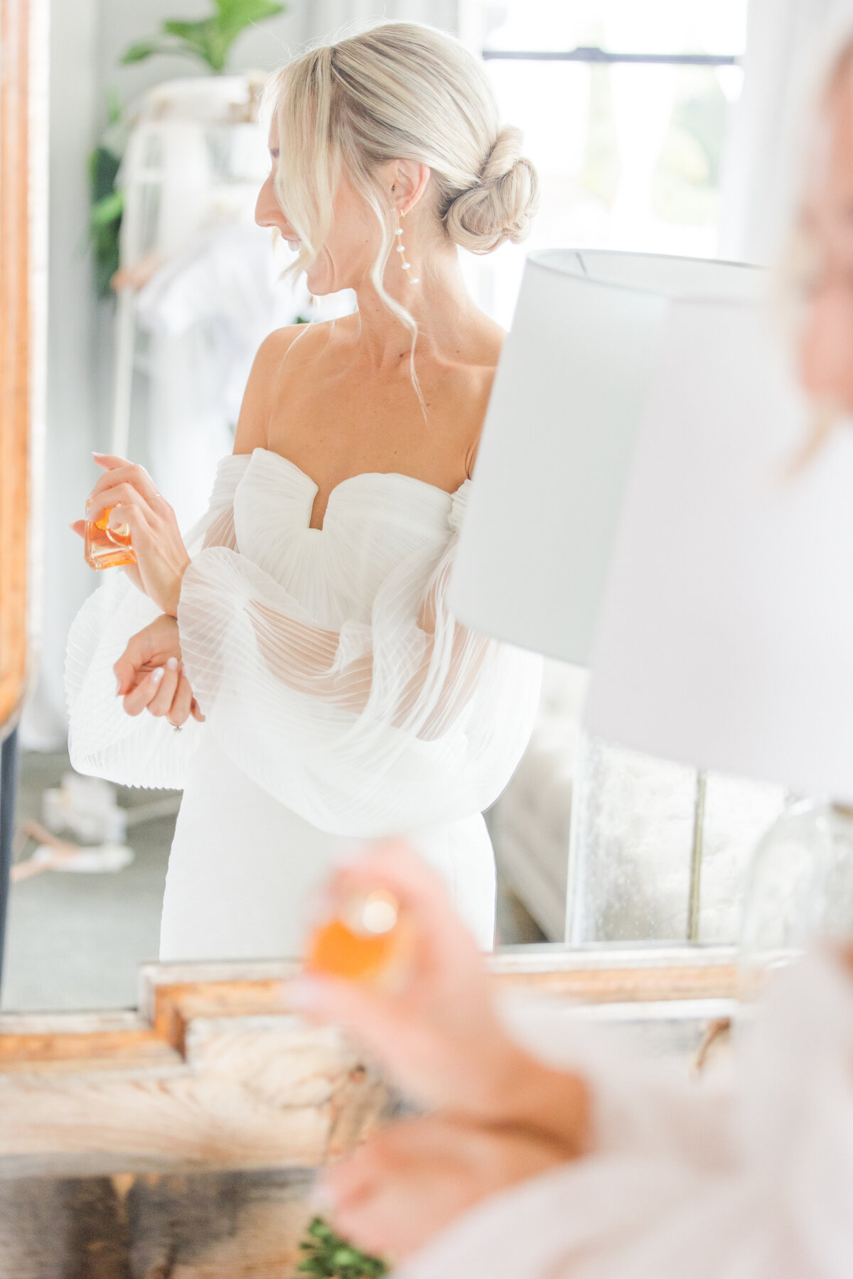 The Estate at Via Las Palmas Palm Springs Light and airy spring wedding southern california wedding venue luxury photography-77