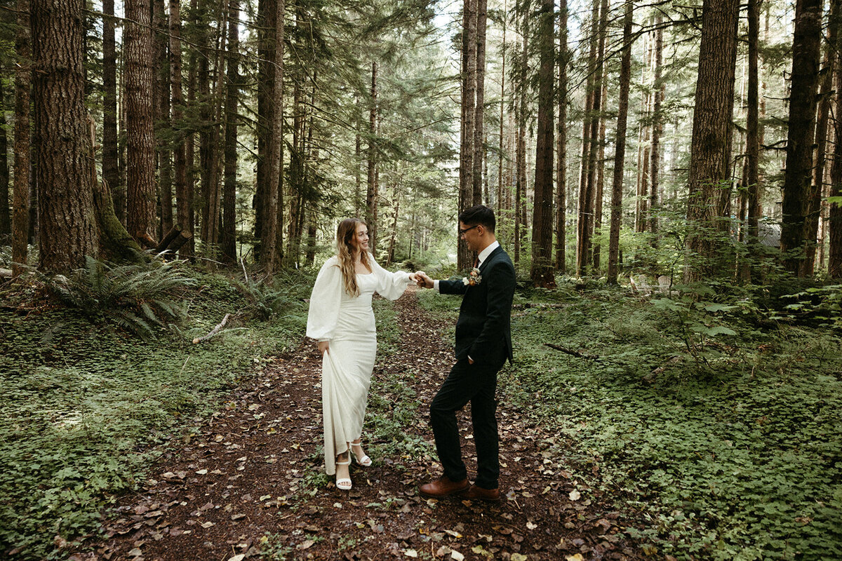 MtRainierSmallWedding-DallinHazard-499
