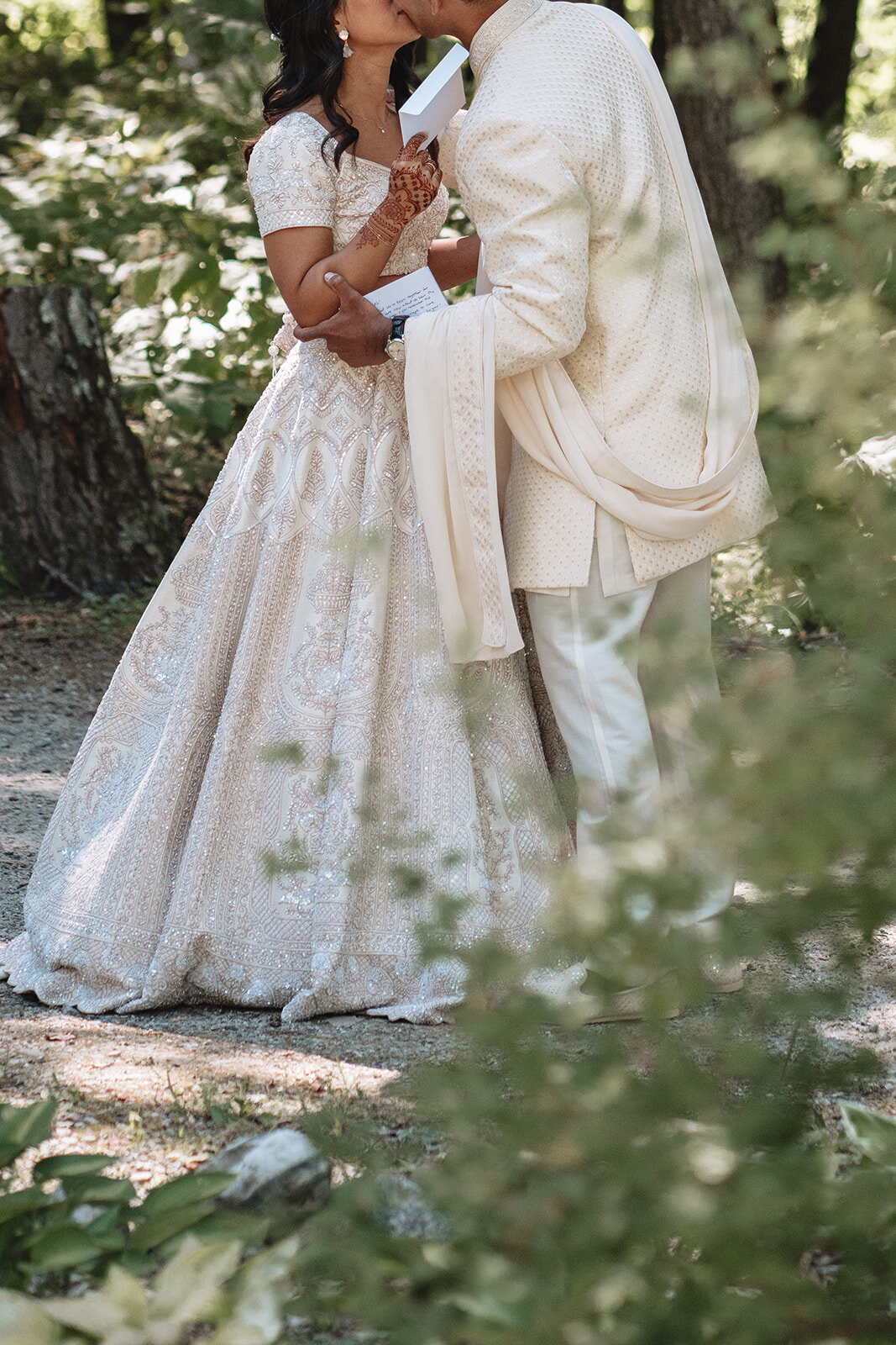 Danielle-Aisling-Le-Belvedere-Summer-Wedding_NS_5-34