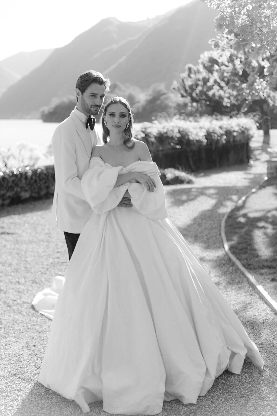 wedding couple in Lake Como