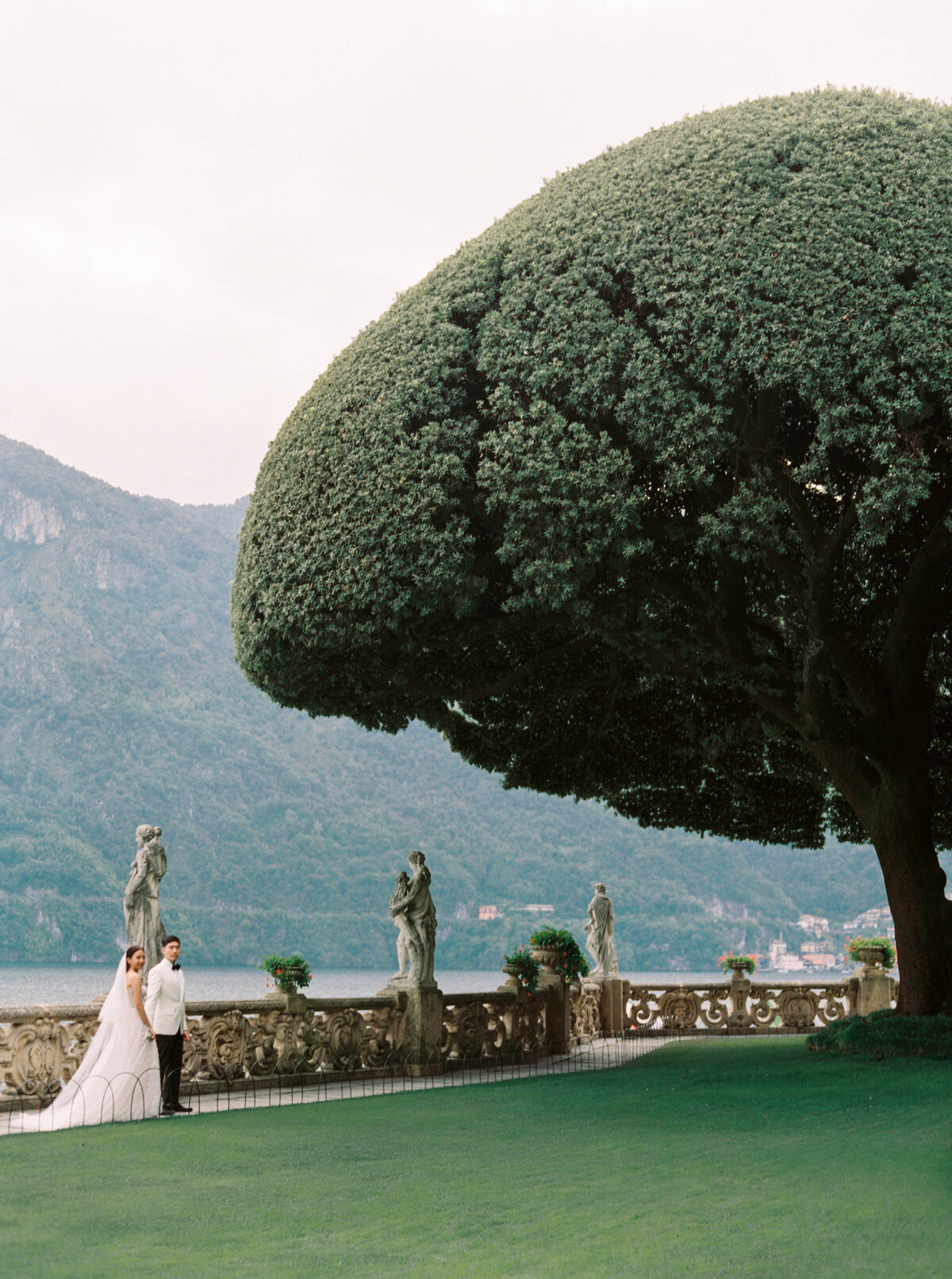 Villa Del Balbianello Prewedding  - Janna Brown Photography