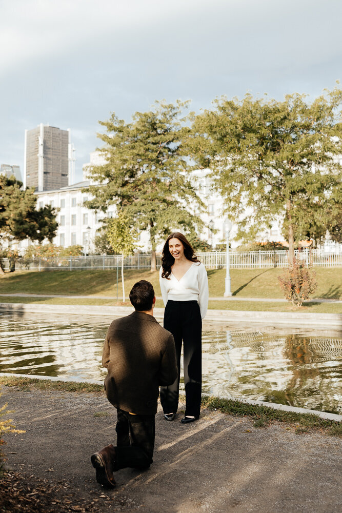 Surprise-Proposal-Photoshoot-Montreal - Emma Persi Photography-19
