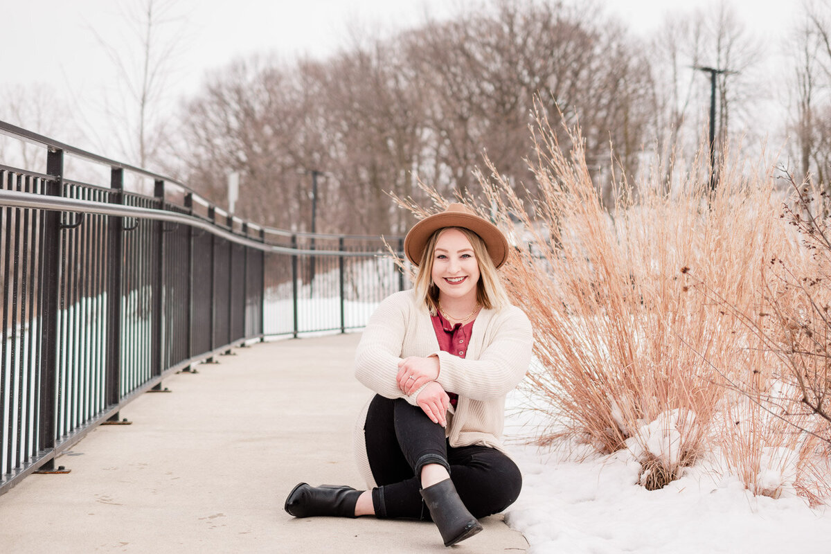 Milwaukee based photographer, Milwaukee wedding photographer, wisconsin photographer, Meredith Mutza Photography, headshot photography, Milwaukee portrait photographer, Milwaukee wisconsin Portraits, Portraits in Milwaukee Wisconsin, Portrait photographer, Headshot Photographer,