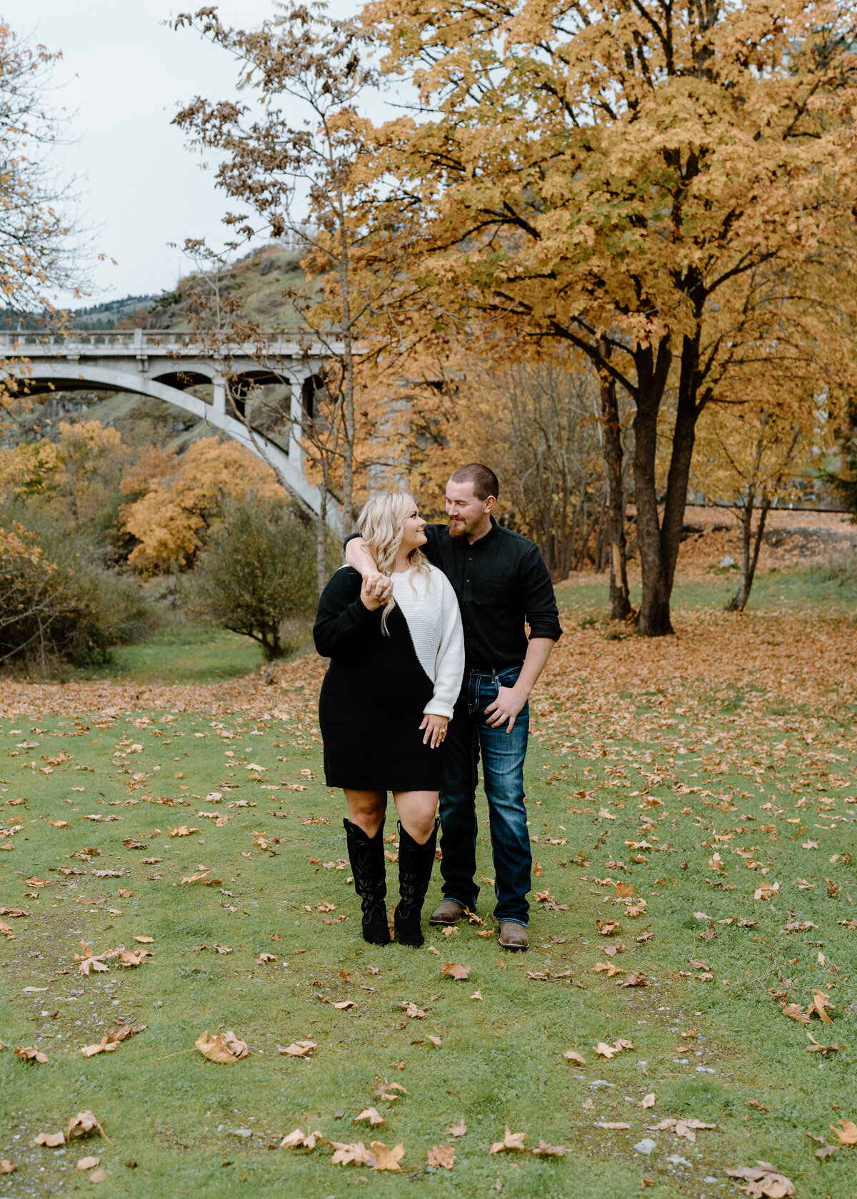 Myrtle Creek Engagement Session