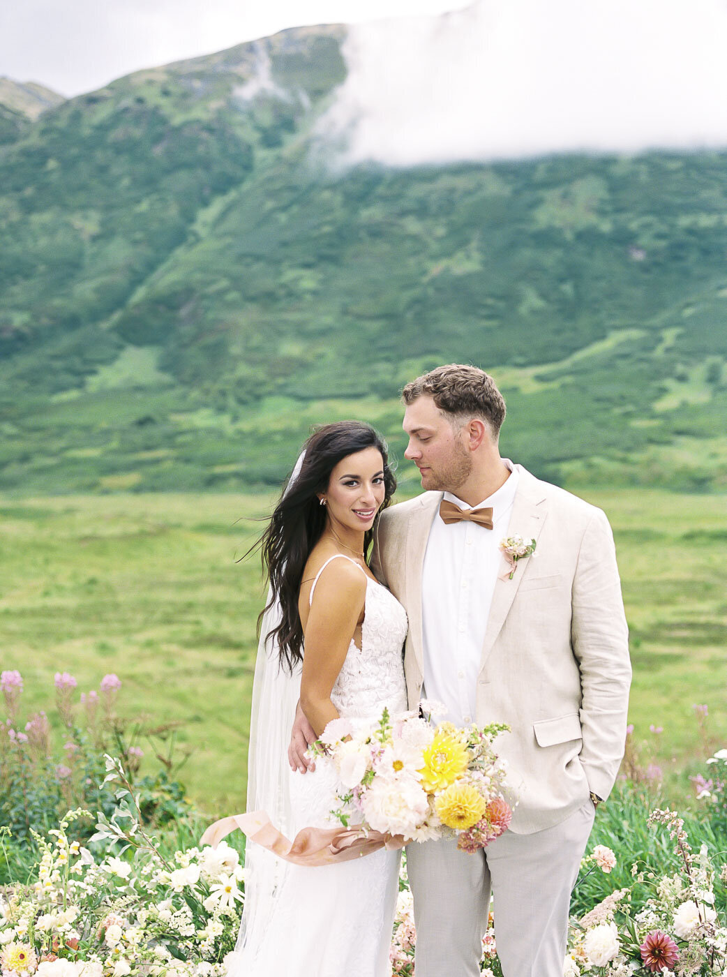 Elopement-Photographer-Turnagain-Pass-AlaskaBlake+Spencer_32