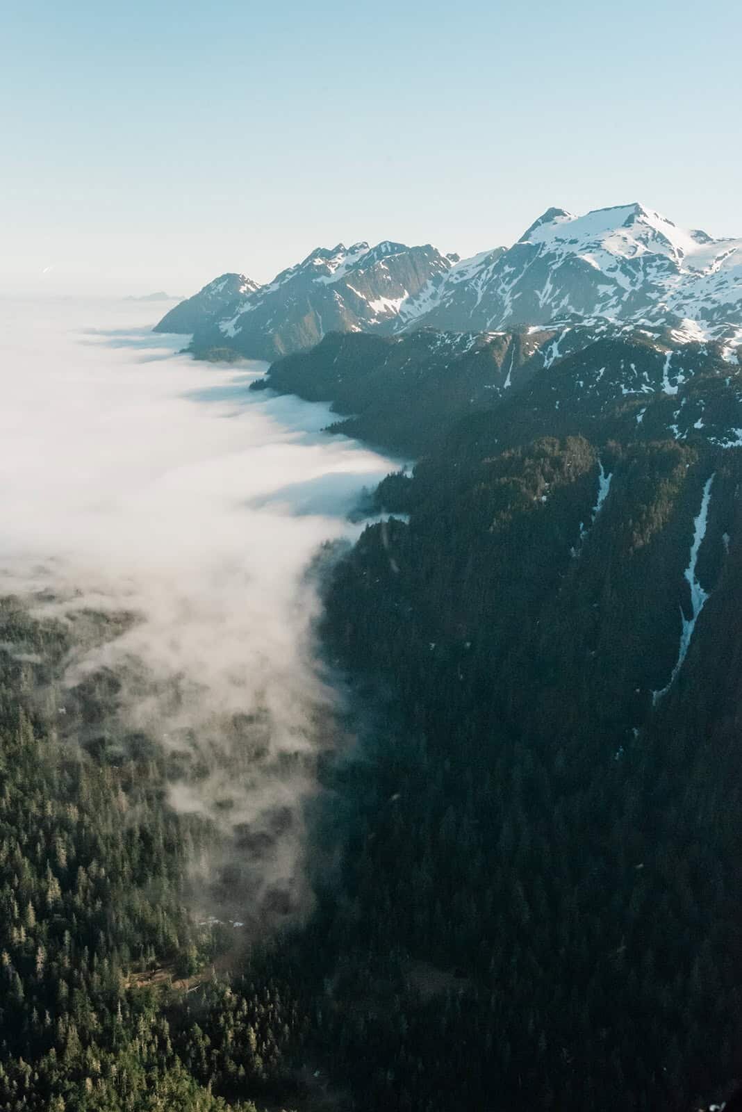 Custom-Helicopter-tour-elopements-in-seward-Soul-and-Sky-Destination-Weddings-3
