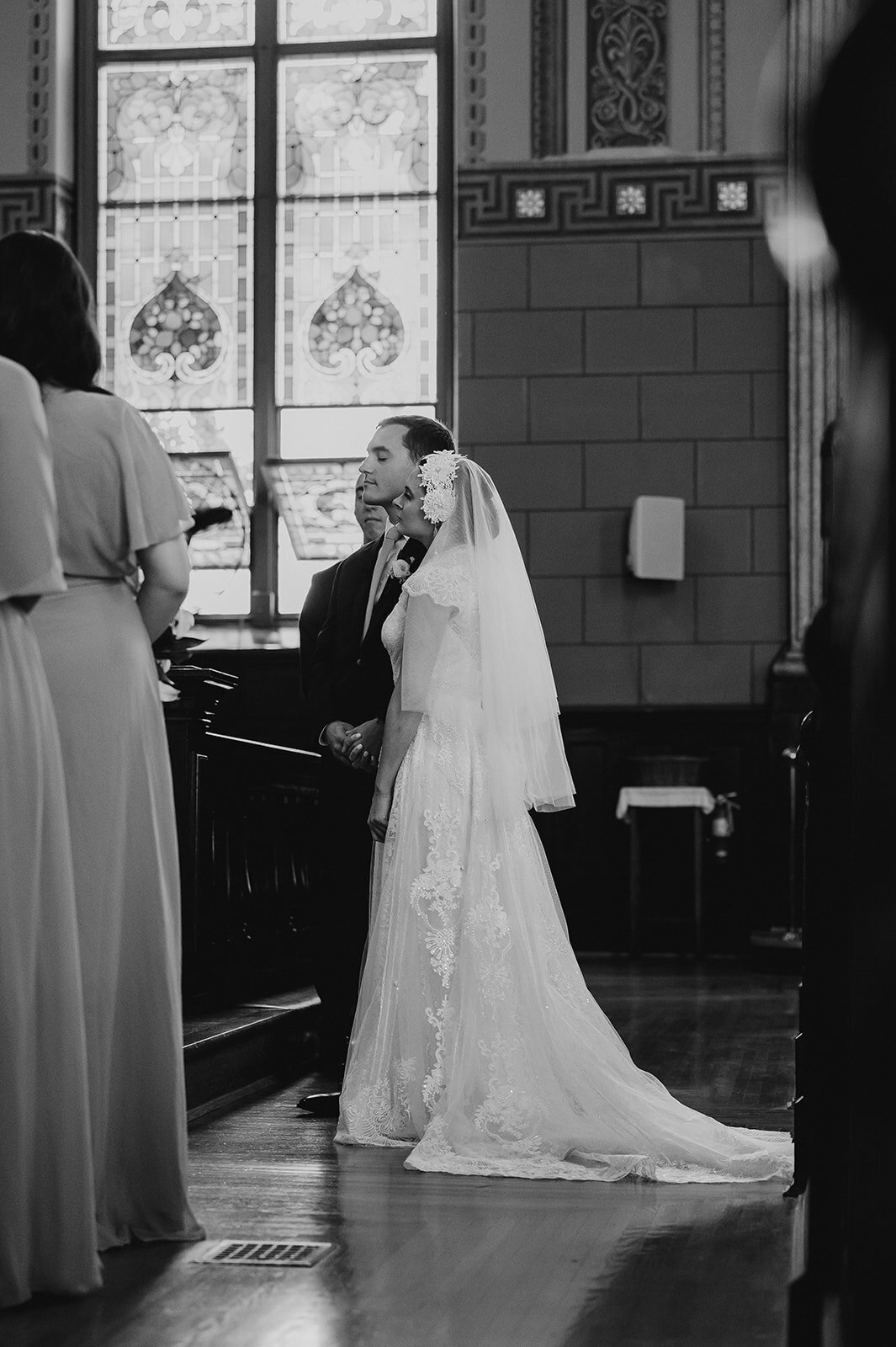 old-st-mary-catholic-wedding-cincinnati-ohio96
