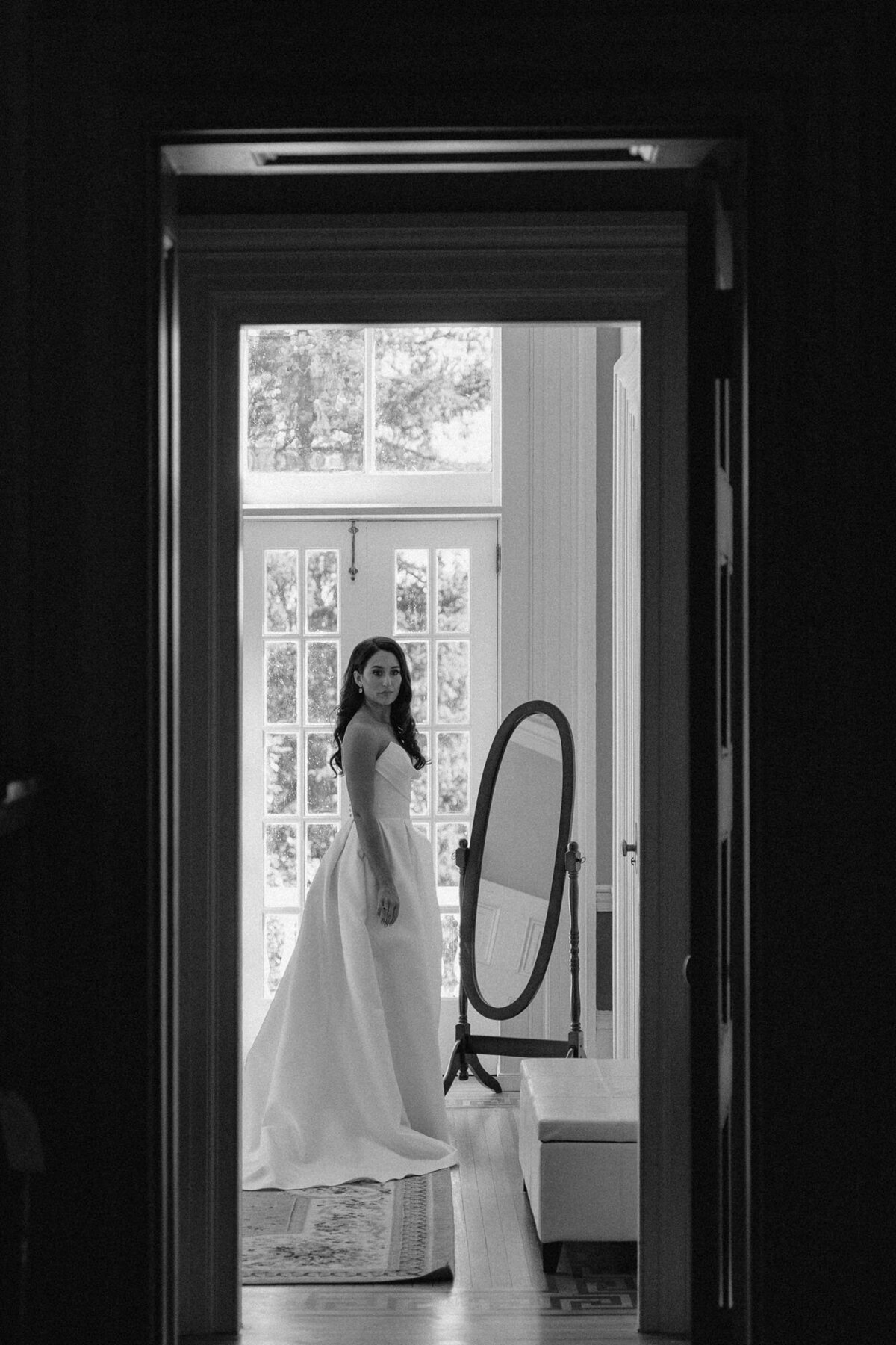 jaclyn-fisher-events-planning-modern-deco-wedding-in-philadelphia-30
