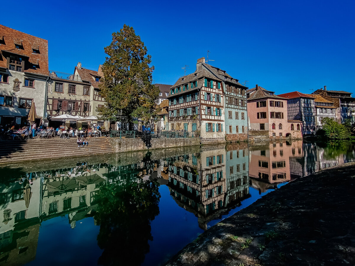 Walking through the old world charm of Strasburg and its colourful buildings and canals.