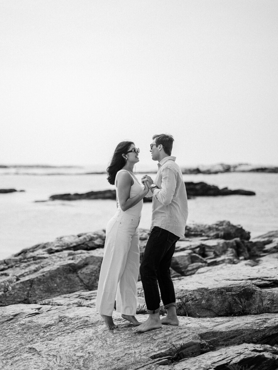 Newport_Engagement_Photos-4958