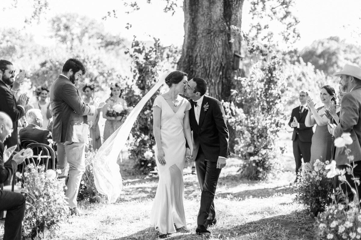 napa-wedding-photographers-dejaureguis-erin-courtney-campovida-wedding-0047
