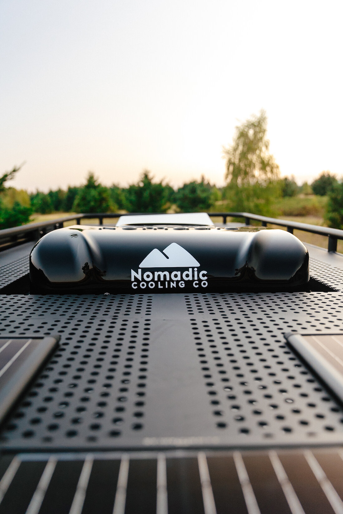 1_PawPrintsPitStops250918_BMV_SlowFastcreative_1020