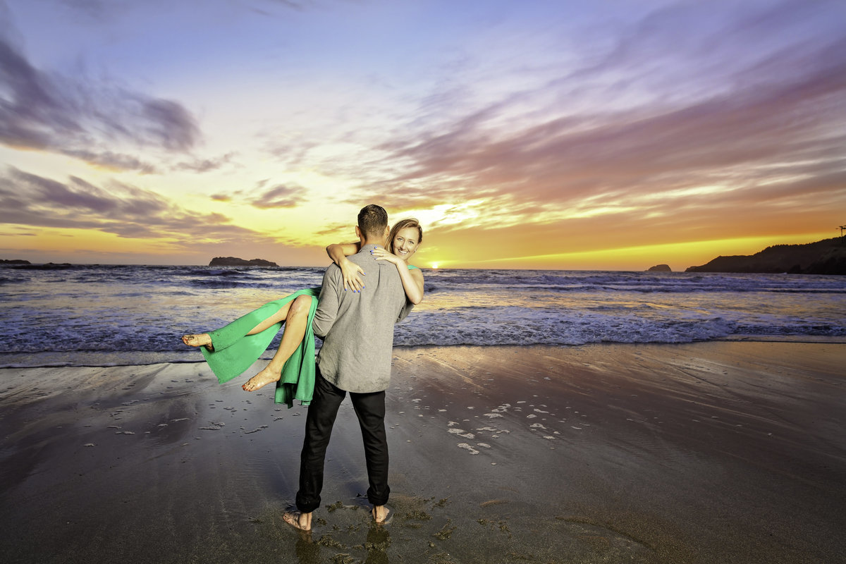 Redway-California-engagement-photographer-Parky's-Pics-Photography-Humboldt-County-Trinidad-State Beach-Trinidad-California-fun-beach--sunset-engagement-6.jpg