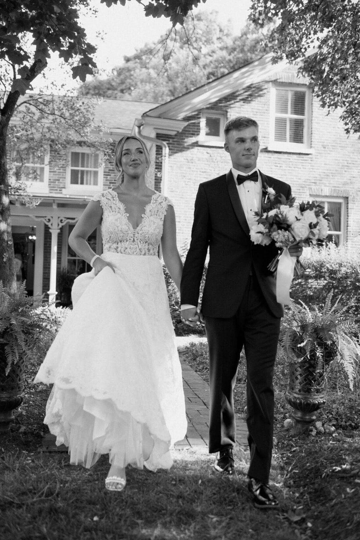 Nichole-Babiez-Photography-Dunham-woods-Geneva-Illinois-Wedding-luxury-editorial-timeless-modern-candid-bride-inspiration-chicago-photographer--90