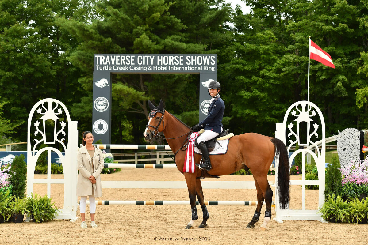 TRAVERSE CITY SHOWJUMPING TEAM, MICHIGAN EQUESTRIAN TEAM_FLORIDA SHOWJUMPING TEAM