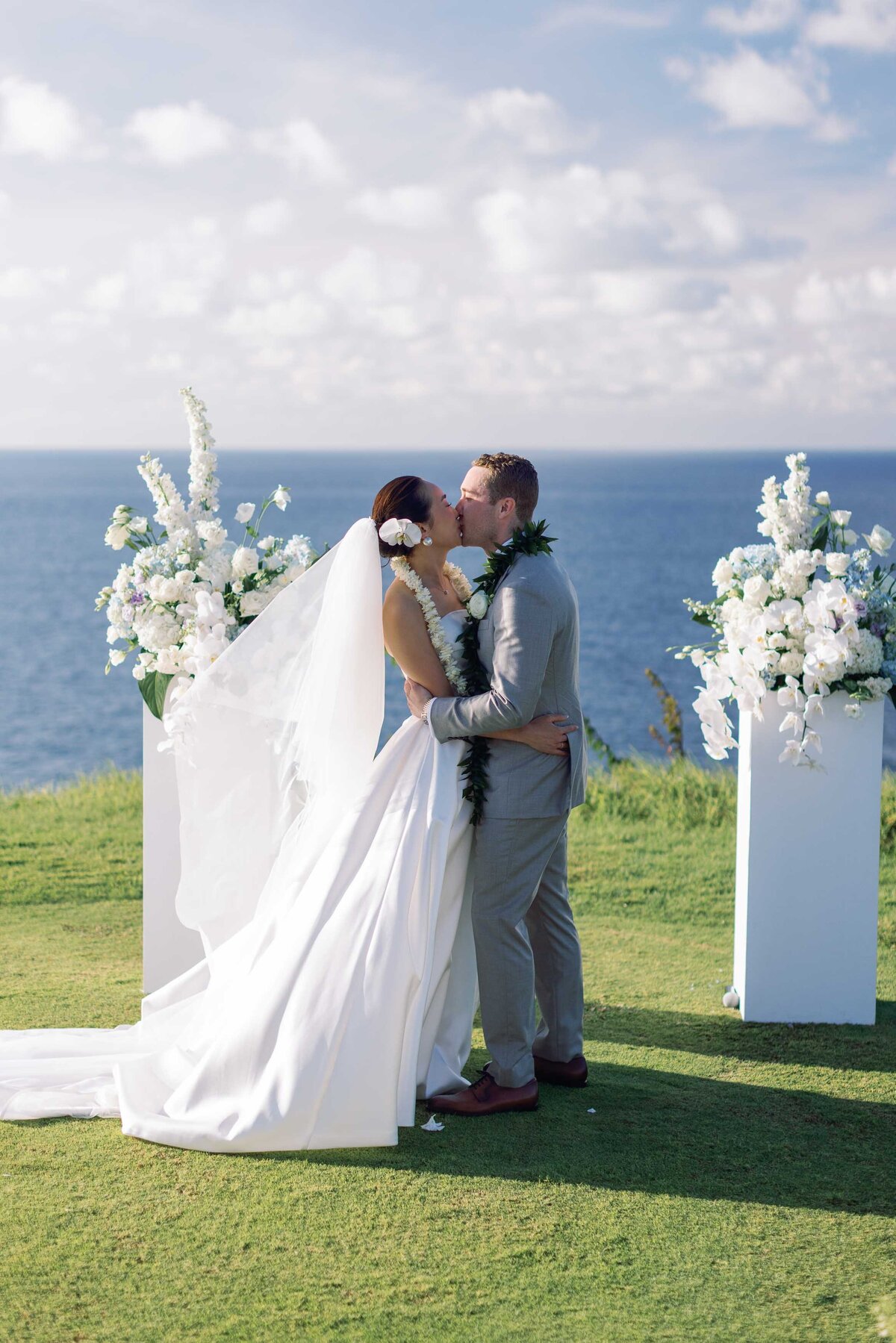 Kauai-Wedding-Photographer-050
