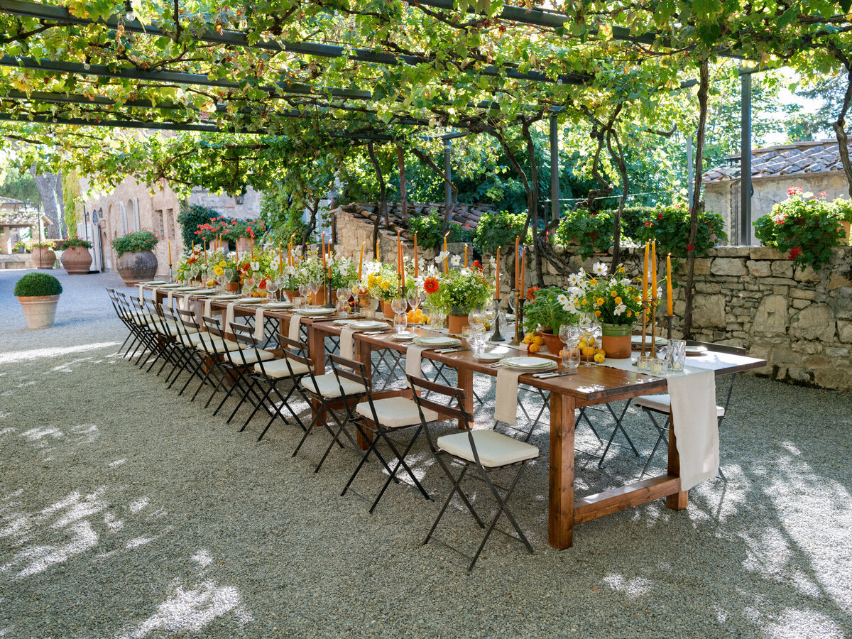 AshleyPigottEvents-Destination-Wedding-Weekend-Valentina&Stefano-BorgoSanFelice-Italy-032