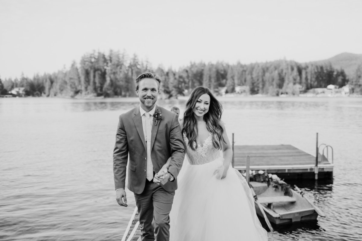 Seattle-Intimate-Backyard-Wedding-Seattle-Wedding-Photographer-98