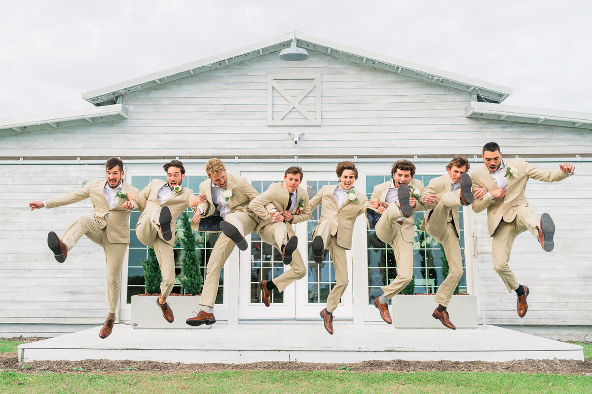 Audrey & Trevor | Ever After Peach Barn Wedding | Lisa Marshall Photography-15