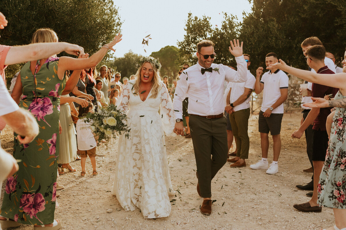 Kellyandsam_kefaloniawedding_dorsetweddingphotographer_lauradeanphotography-47-1