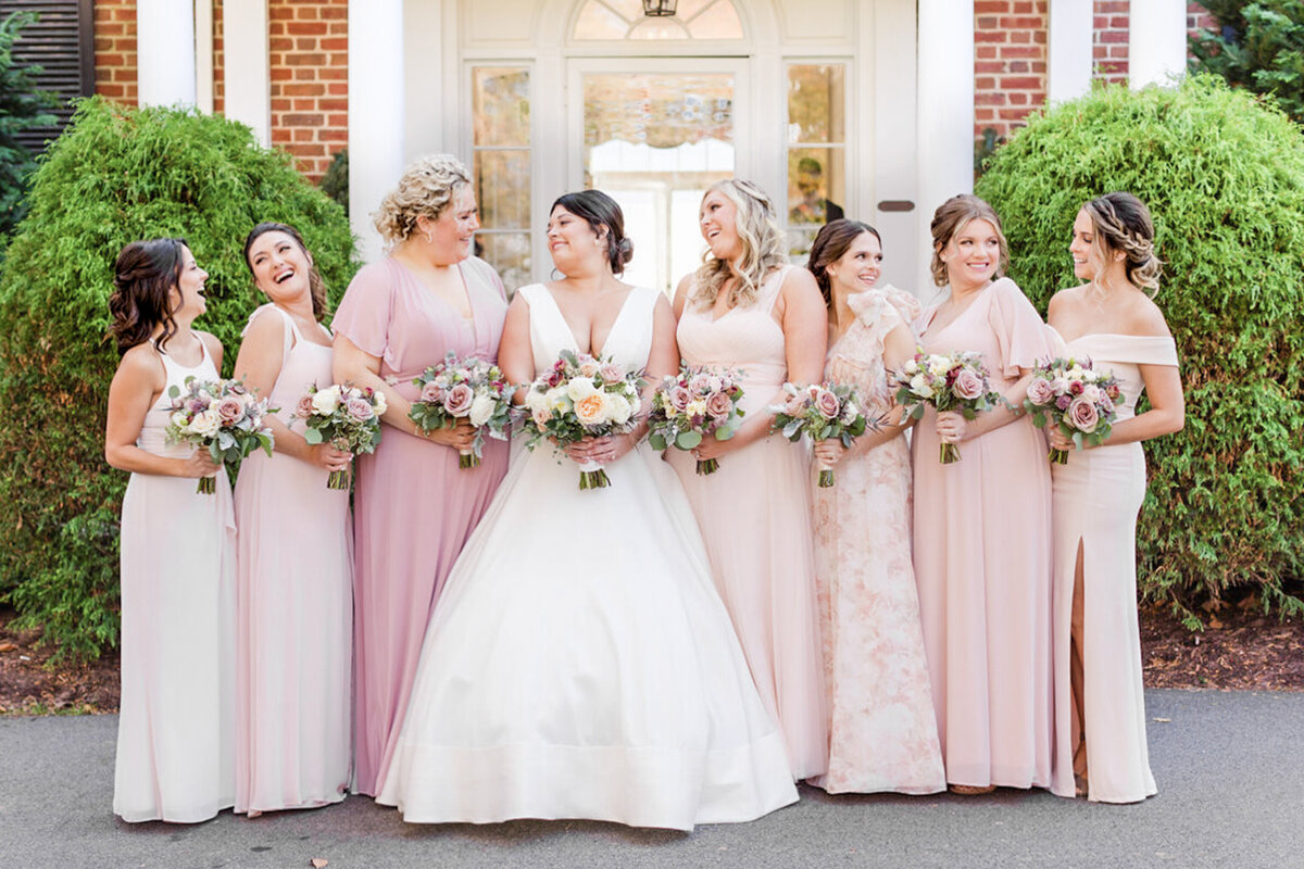 brittland estates bride and bridesmaids in pink blush
