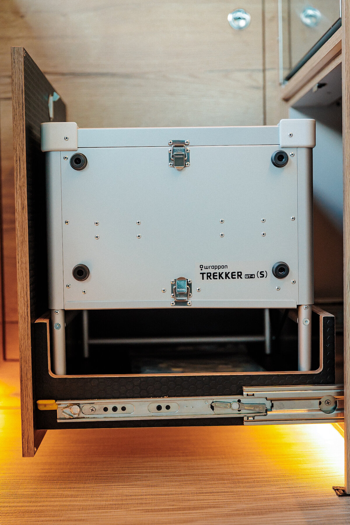 2_SummitSeeker_251013_BMV_#125_SlowFastcreative_2117