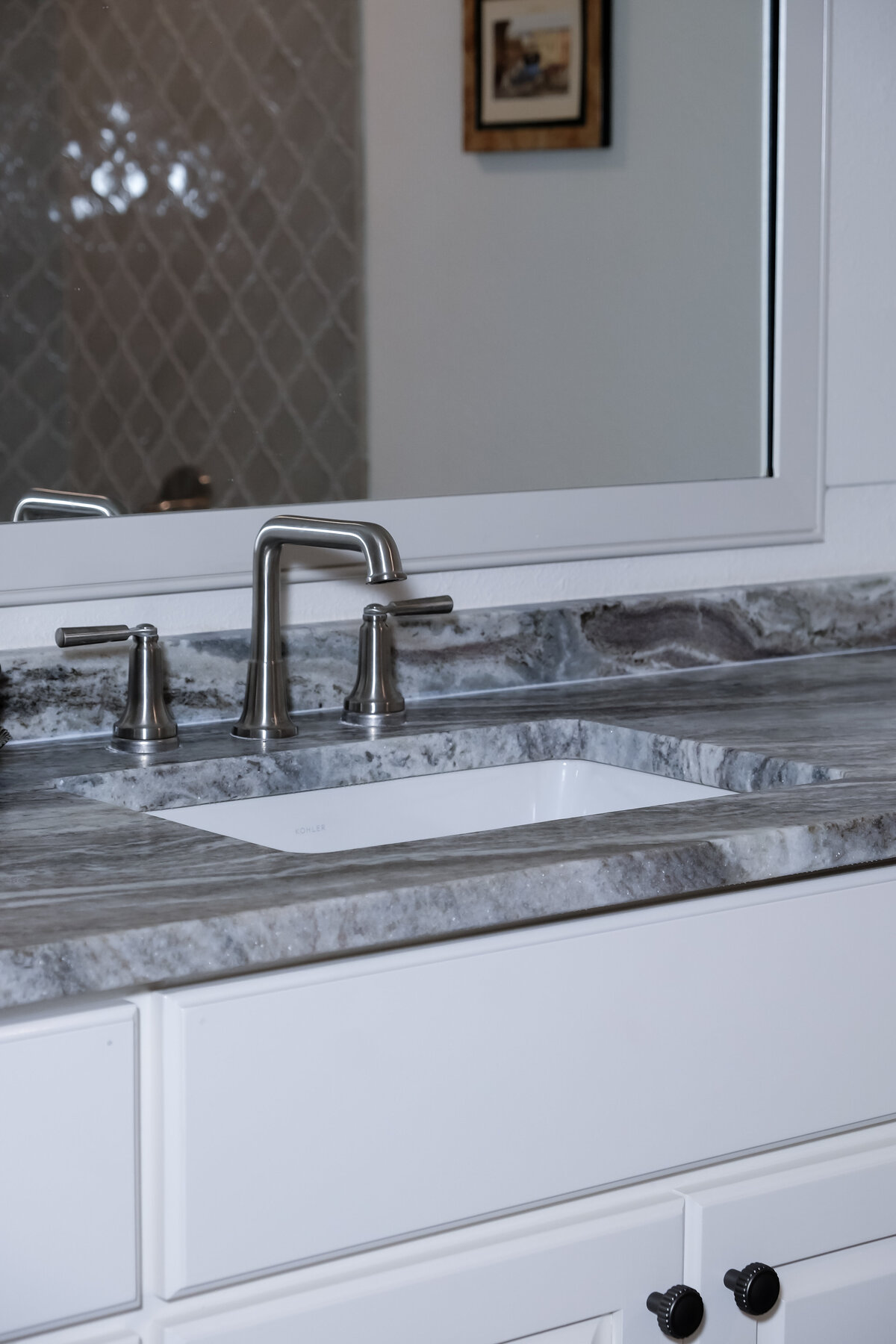 grey-bathroom-renovation-lrm-architectural-design-new-orleans-06