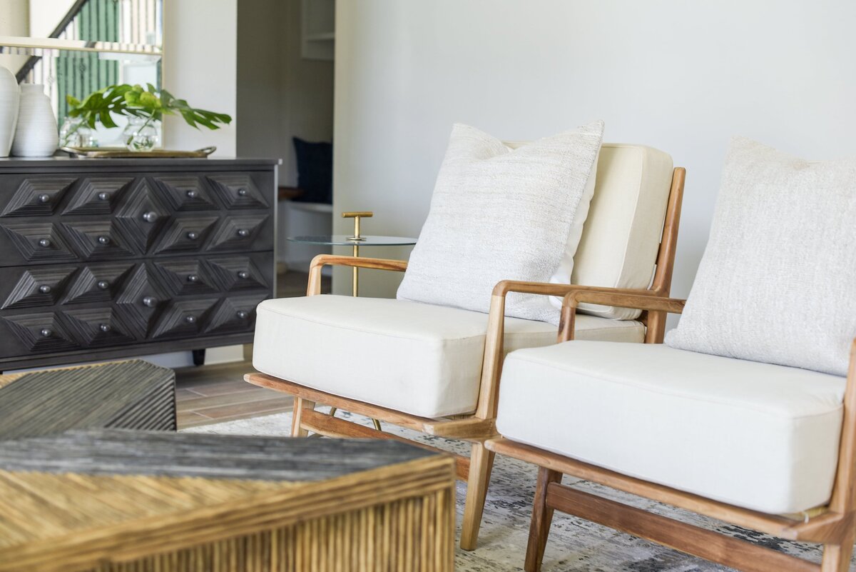 resort-style-living-room-interior-design-georgetown-texas-5-min