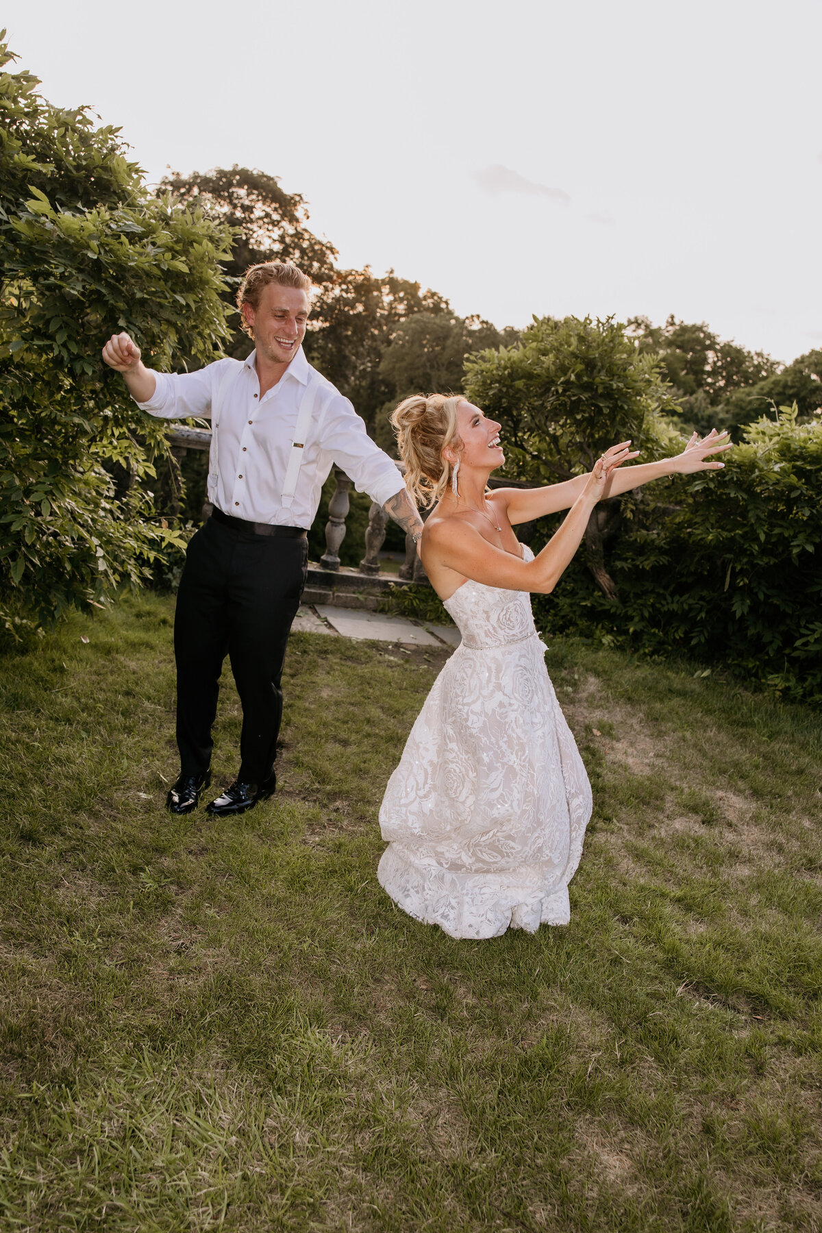 Michelle & Michael - Skylands Manor Ringwood Frungillos - Previews 092
