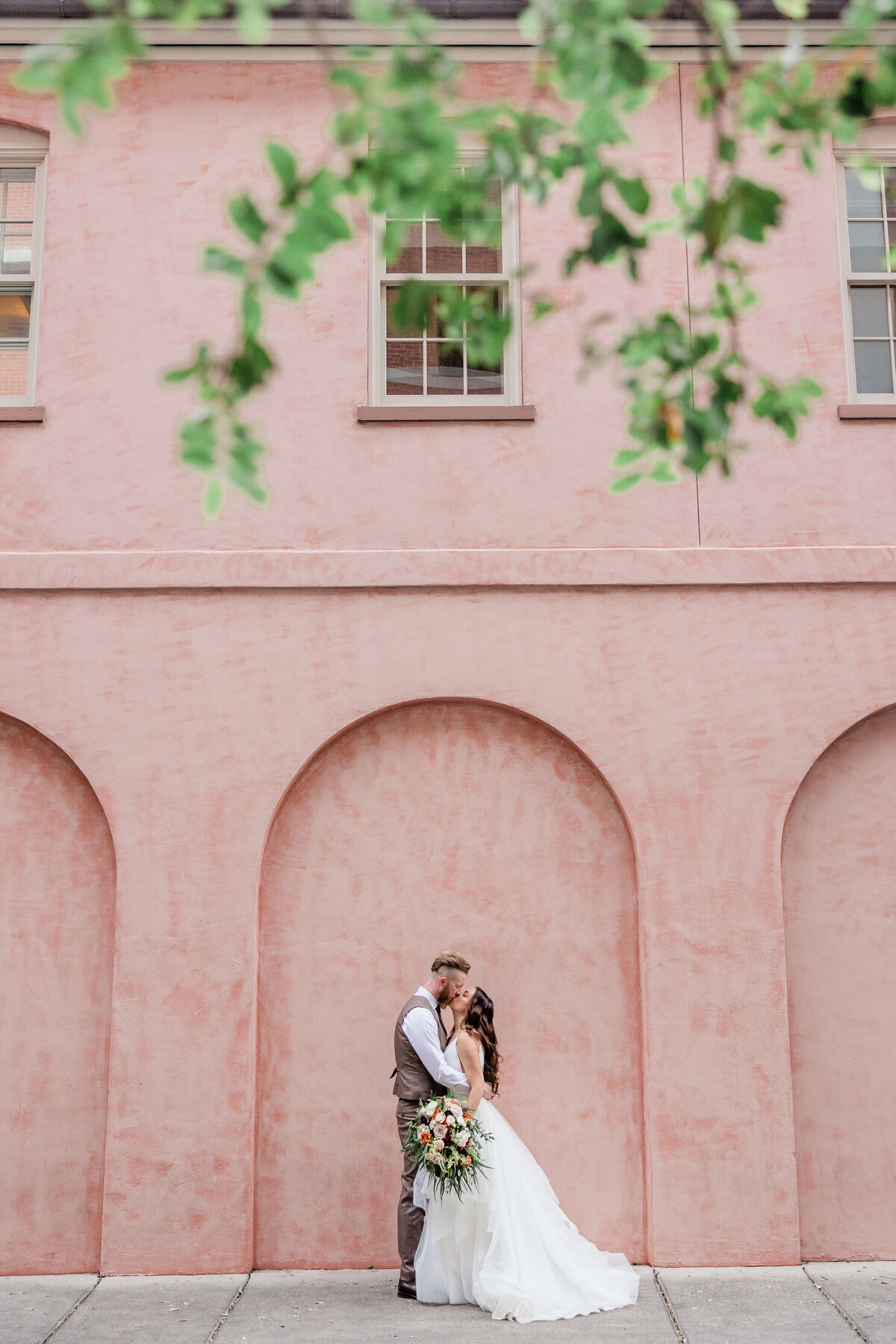 AptBPhoto_MelissaJoe_Savannah_Elopement_BrideGroom122