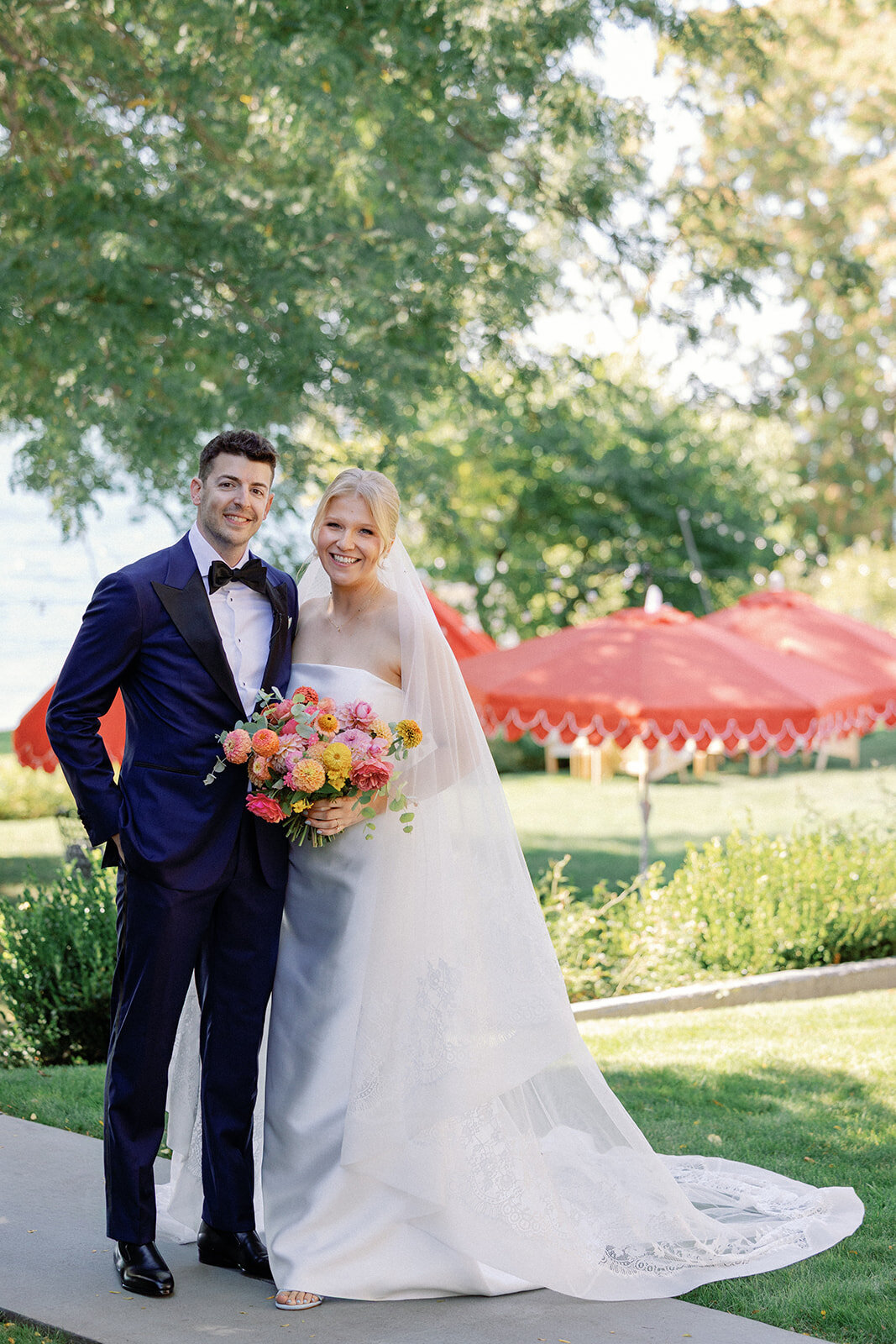 Colorful Summer New England Wedding Cocktail Hour Inspiration - Verve Event Co. - Laura Rose Weddings (3)