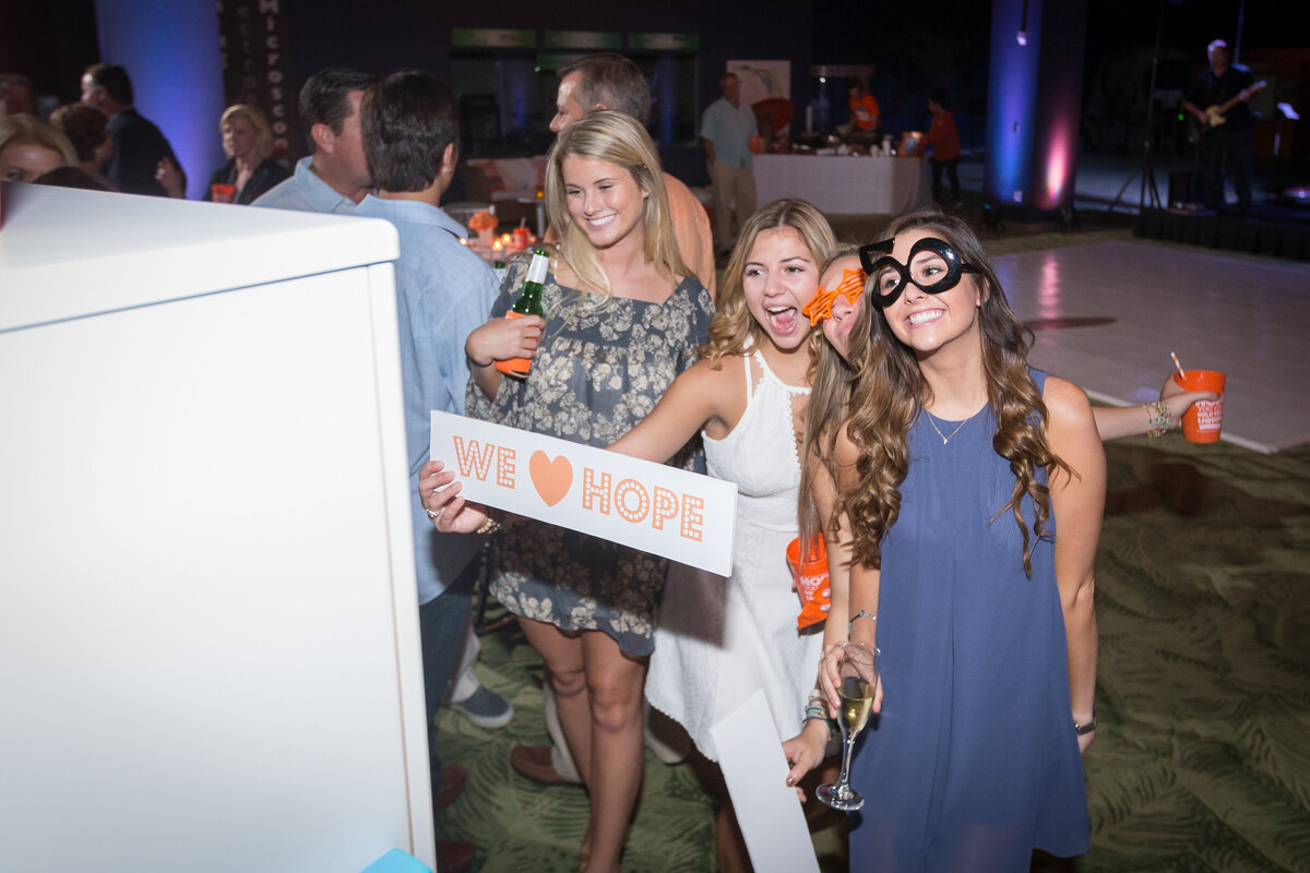 Hope's 50th birthday party at Orlando Science Center | Party Perfect Orlando  19