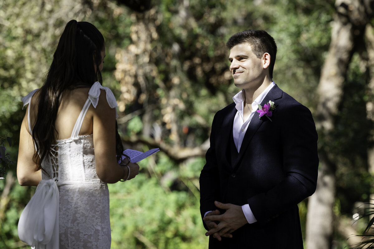 0085-cara-dehart-lewis-photography-del-favero-oasis-tampa-elopement-in-florida-chantilly-chic-celebrations