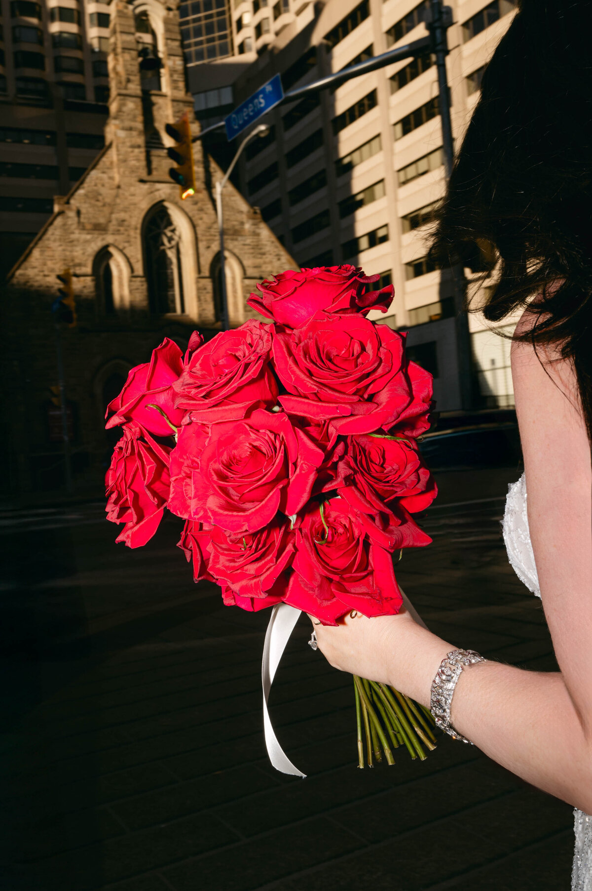 515-A-Luxurious-Red-Themed-Wedding-in-Toronto-Capturing-Timeless-Elegance-21