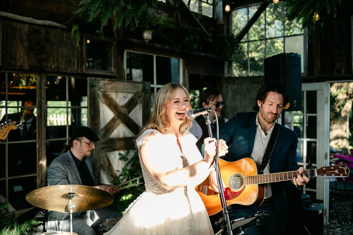 Hudson-Valley-New-York-Wedding-Chelsea-Brooke-Events73