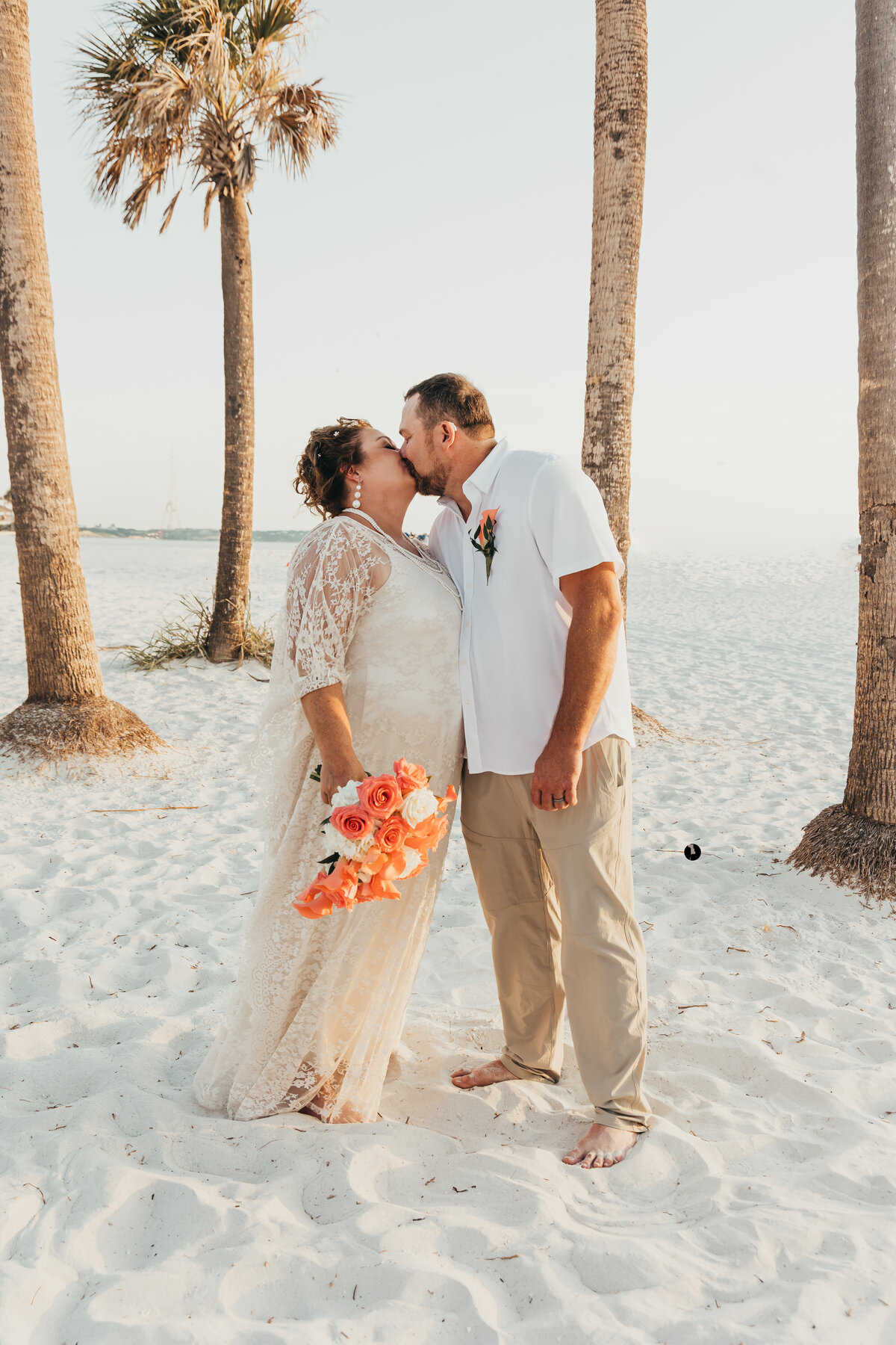 ariel-amir-photo-clearwater-beach-elopement-chantilly-chic-celebrations-13