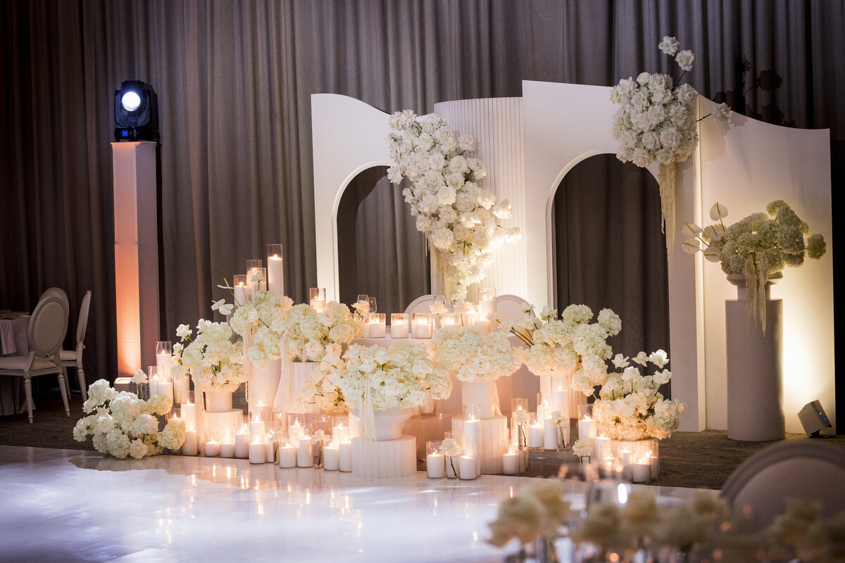 Westbury-Montreal-Elegant-Luxury-Wedding-Planner-Montreal-CoolsEvents
