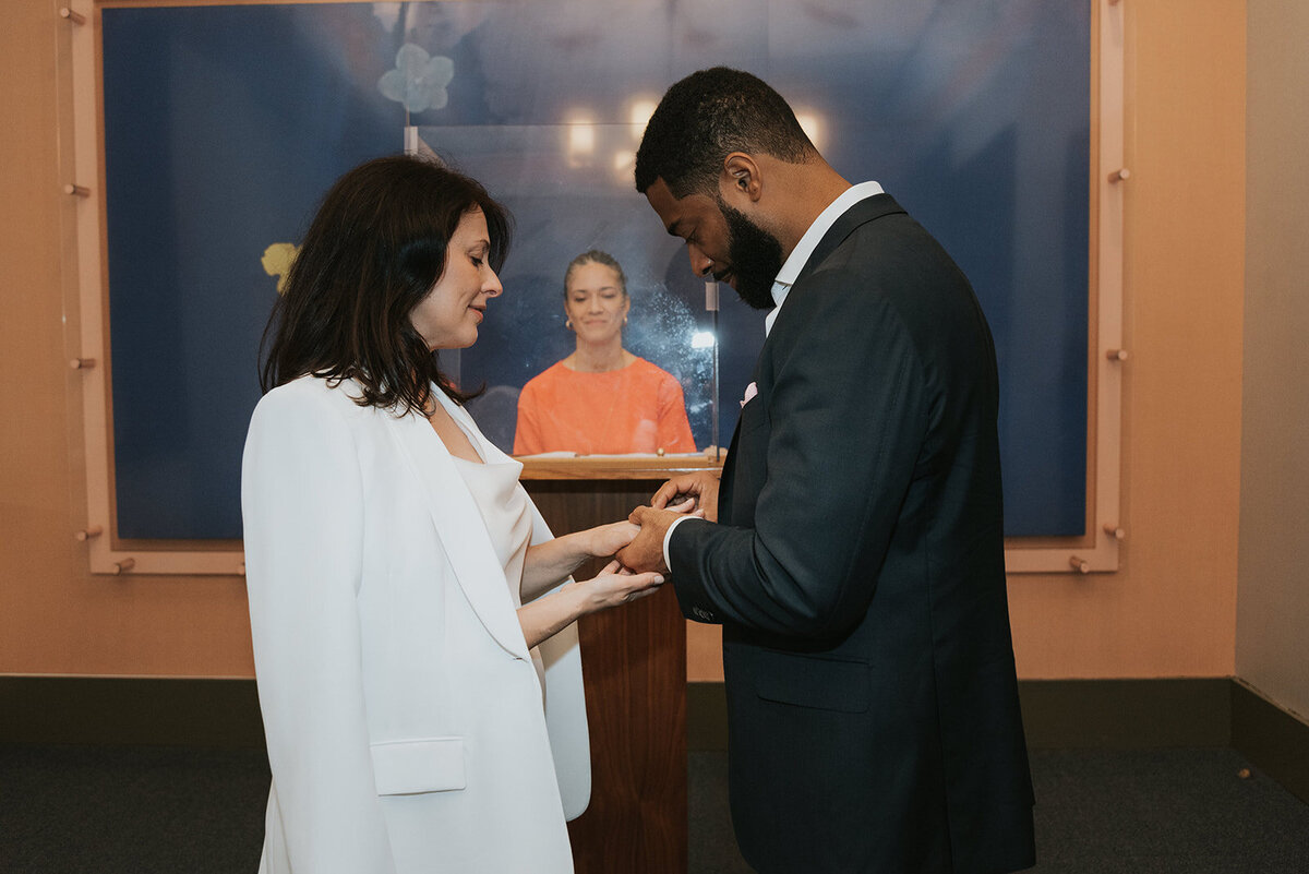 MOLLY-BRENDON-NYC-ELOPEMENT_PHOTOS-BY-MARIA-B-LUNG.130