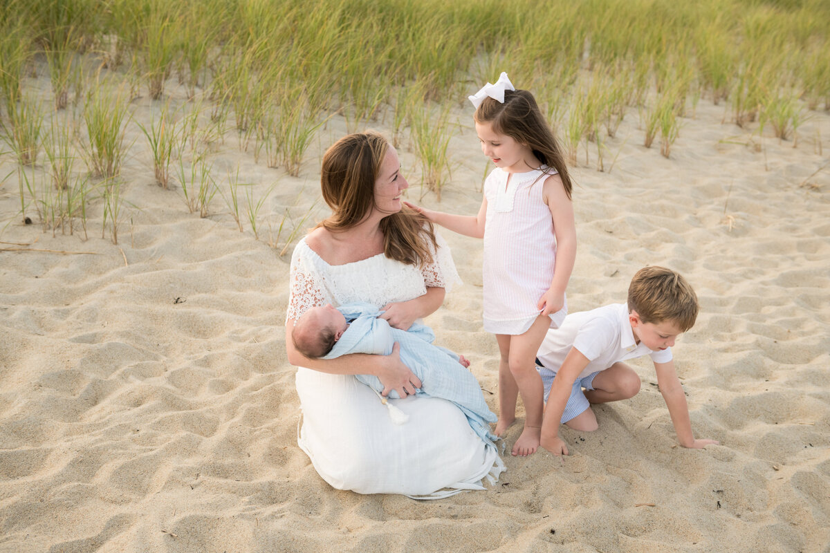 Boston-Newborn-photographer-family-photography-Bella-Wang-Photography-outdoor-baby-beach-session-10