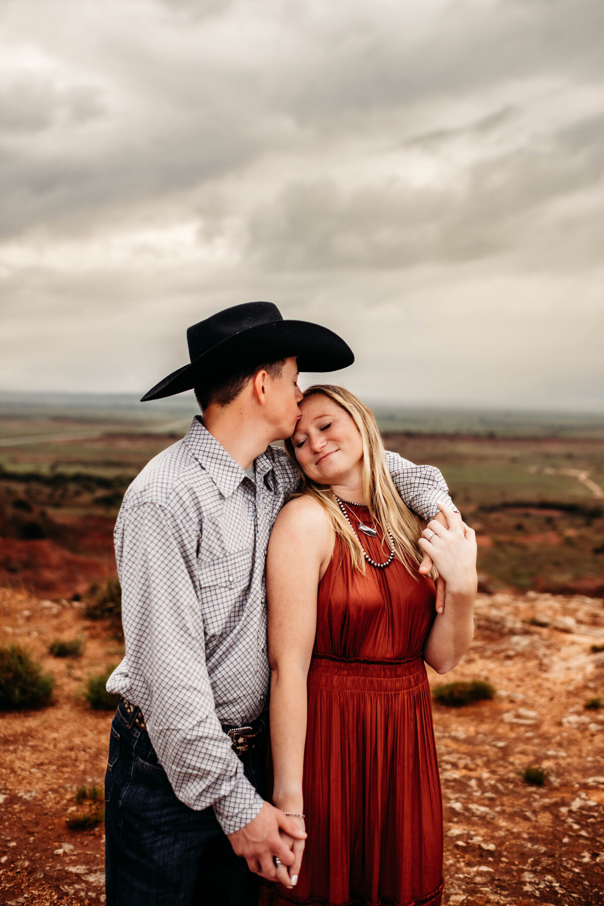 Gloss Mountain Engagement Session
