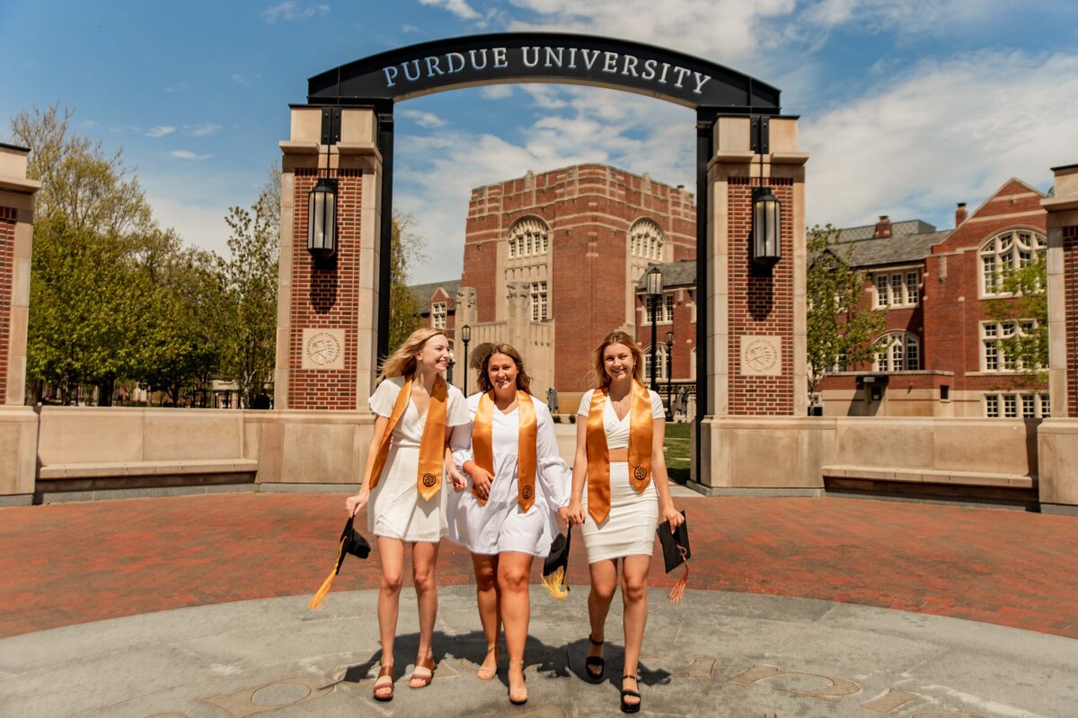 Purdue Graduation cap and gown college (4 of 57)